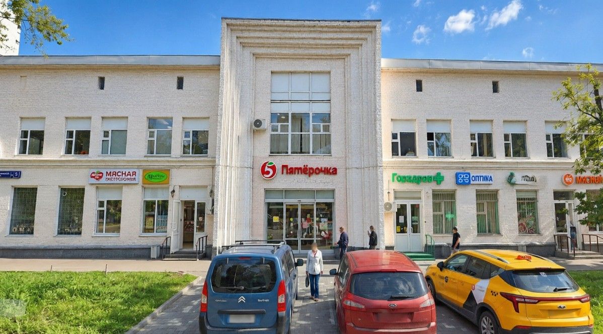 фасад дома, здание по адресу г Москва, ул 2-я Карачаровская, д 1 стр 1